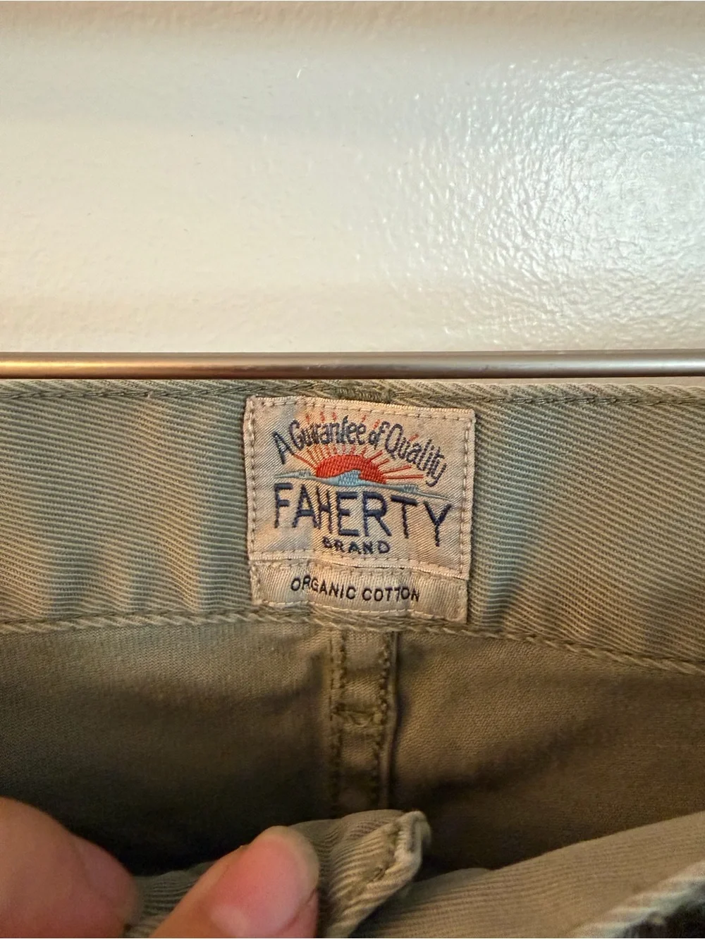 Faherty Slim Straight Jeans in Olive